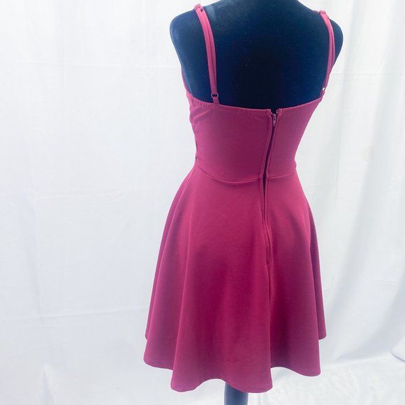 Red Skater Dress XXS Francesca's Mi Ami Brand Fit & Flare Flirty Dance Mini Teen - Picture 7 of 14